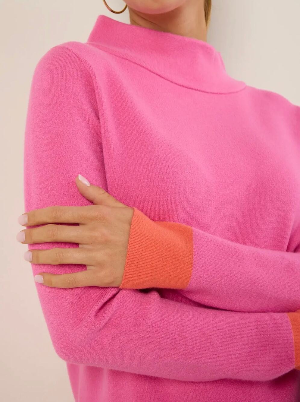 Avara Women’s Crew Neck Janine Sweater Pink Orange Medium